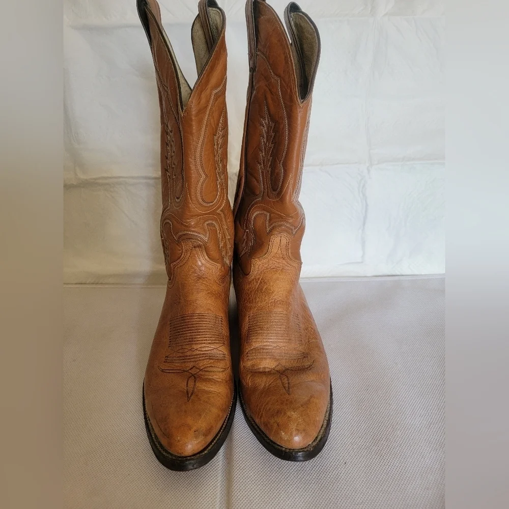 *MEN'S ABILENE LEATHER COWBOY BOOTS‎ (sz 7)